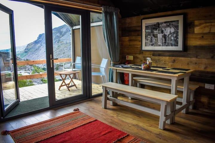 Hotel Llechwedd Glamping Blaenau Ffestiniog Exteriér fotografie